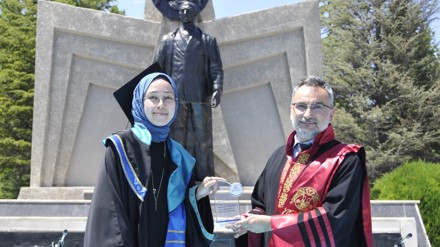 Selçuk Üniversitesi İslami İlimler Fakültesi ilk mezunlarını verdi