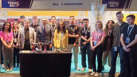 Selçuk Üniversitesi, Selçuklu TEKNO-SEL Teknoloji ve Robot Yarışması’nda stant açtı